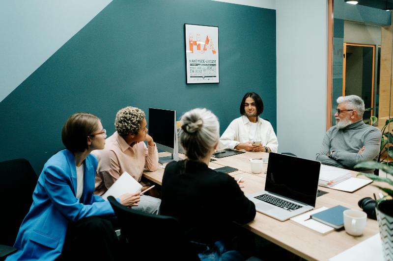 Tous les employés doivent être formés aux lois de la concurrence